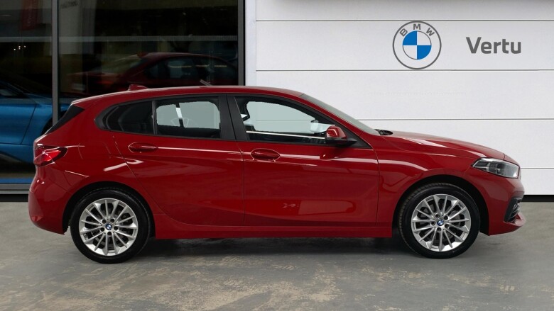 BMW 1 Series 118i SE 5dr Petrol Hatchback
